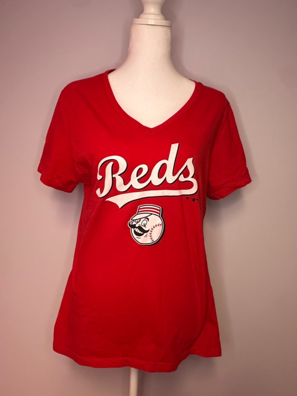 Fanatics Red Crewneck Graphic Tee